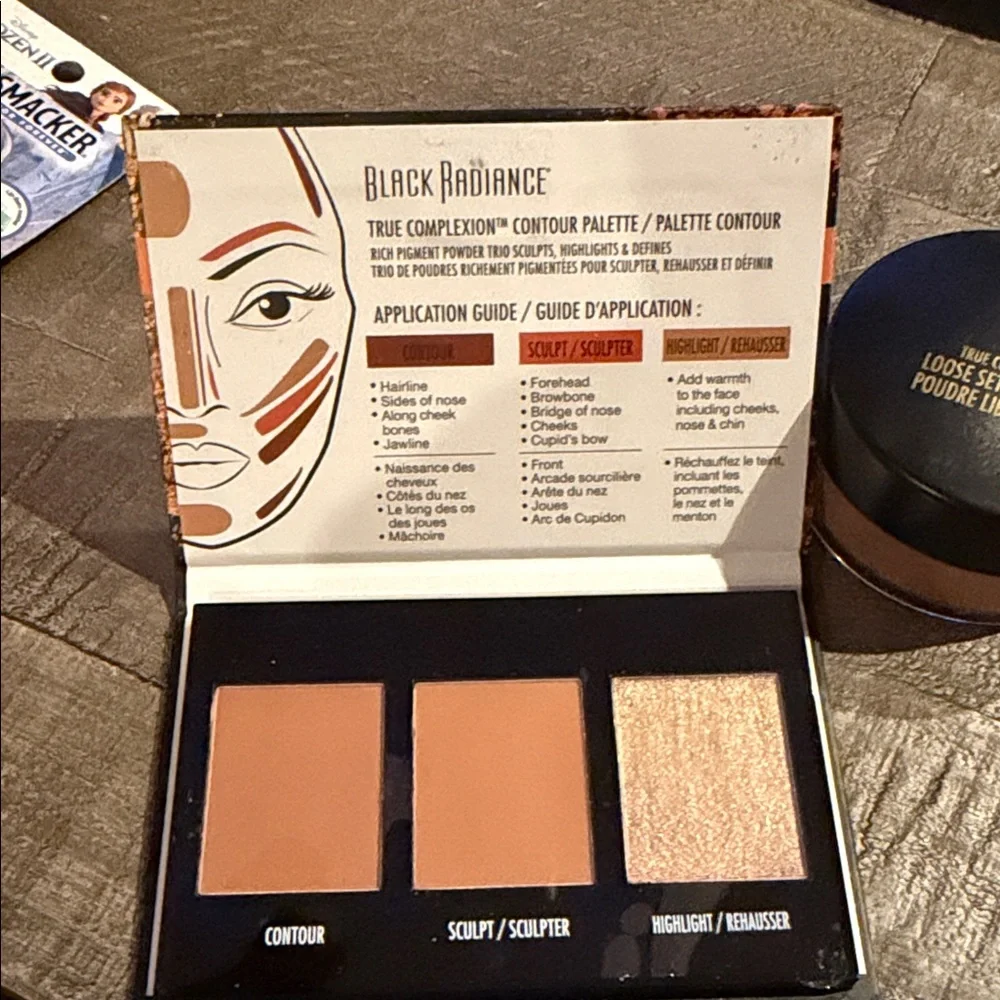 True Complexion Contour Palette - Light to Medium and loose setting powder
